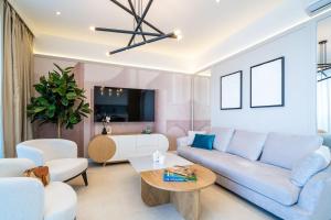 Luxury 2 BD Apartment Ika Marie - Dubrovnik Old Town with Jacuzzi and Parking