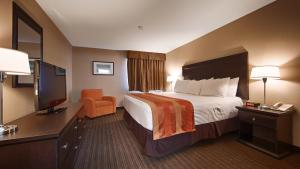 Best Western Cold Lake Inn