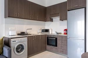 Bonne Heure 1-BR Apt in Larnaca