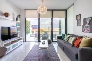 Bonne Heure 1-BR Apt in Larnaca - Livadhia