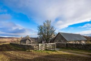 Clashindeugle Farmhouse & Annex