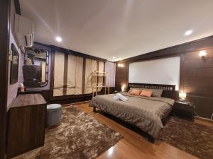 Baan Weekday at chiangmai old town