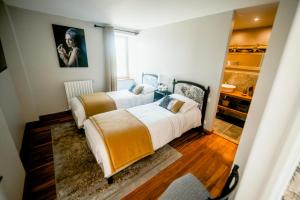 Villas Gites Saint Martin - Le Couvent et sa piscine : photos des chambres