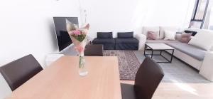 Reykjavik Antique Rentals