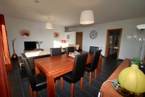 Solar - Sea view apartment with pool