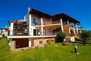 Cereja - 3 bedroom apartment in great complex with sea views, 3 pools and more