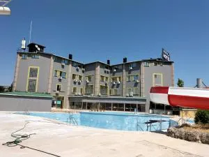 RESPİRO PARK HOTEL - Selimpasa