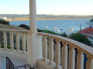 Lighthouse - House with amazing sea views