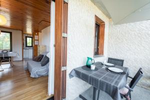 Joli T2 - Vue sur Lac - 5 min du plan deau dEmbrun