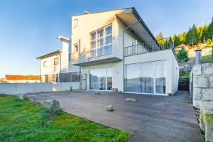 Casa da Corujeira - Montalegre - 蒙塔莱格里