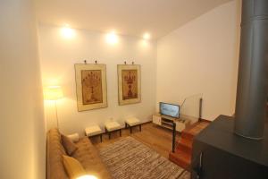 Casa da Lameira II by Gerês Casas