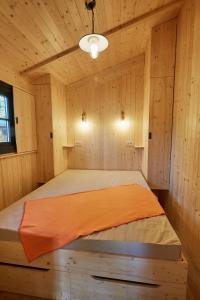 Chalets Le Jardin Saint Germain Lodges and Events : photos des chambres