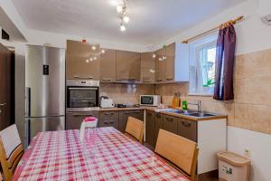 A2-apartment 50m from the beach with the sea view