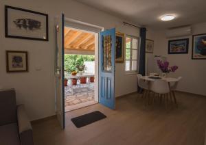 Studio apartman ROZA 