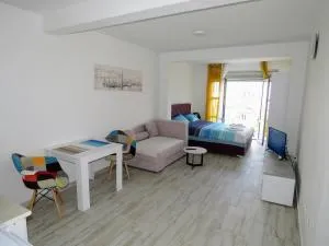 Bella Apartments - Vala