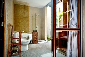 Phòng Giường Đôi Có Sân Hiên (Double Room with Terrace)