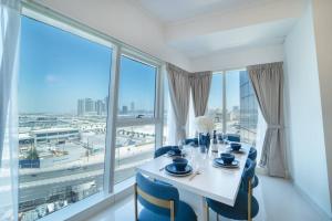 Blue dream apartment with Harbour view in Marina