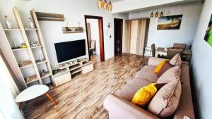 SeaView Cancun Apartments Summerland Mamaia