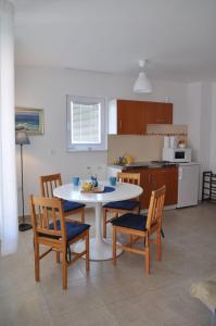 Olive tree apartment