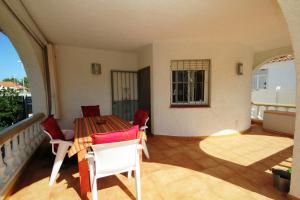 Riumar "Cologne", 300m to beach, private pool, On-Site-Service, dog beach