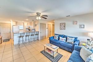 Sea-King Sol Ocean-View Condo in Port Aransas!
