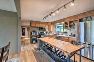 Deck and Sweeping Views Family Home