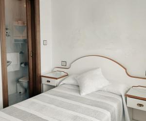 Hostal J.B
