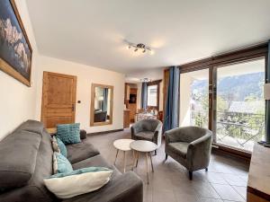 Appartement T3 au Centre de Chamonix avec WIFI et Parking - FR-1-507-3