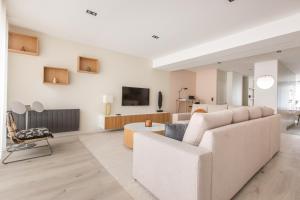 Appartement spacieux et moderne 4 chambres à 5mn à pieds République