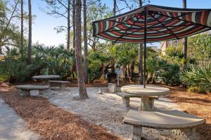 Gulf Place Residence 205- Let the SeaYou Free