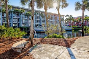 Gulf Place Residence 205- Let the SeaYou Free