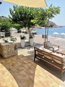 Relax Seaside House by living in blue - Haraki