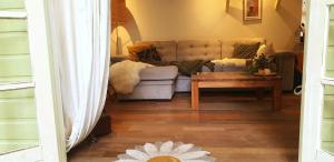 The Sunbird Inn - with luxurious bathroom