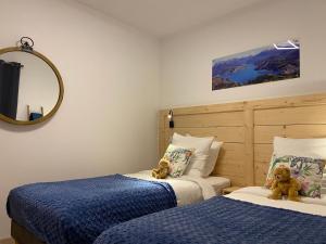 The Eagles View - house with mountain view