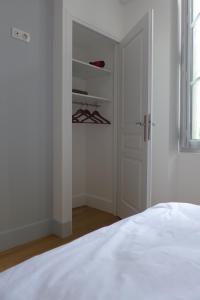 B&B / Chambres d'hotes Les Versaillaises : photos des chambres