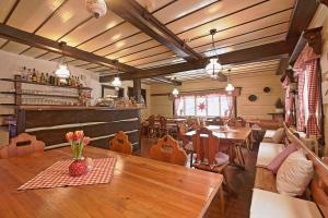 Penzion a Restaurace U Paseků