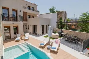 Dodo's Residence, heated pool & jacuzzi! - Melidhónion