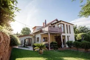 Csendeskert Wellness Apartments - Garden, grill, chill - Balatonalmádi