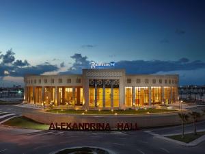 Radisson Blu Hotel & Convention Center, Alexandria