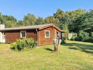 6 person holiday home in Hals-By Traum