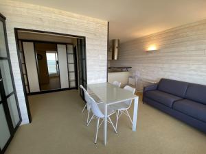 Charmant T1 rénové, accès plage, parking - FR-1-374-190