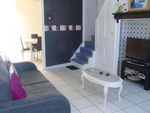 Villas Charmante Maison a Berck: Jardin, Veranda, 2 Chambres, Terrasse, Proche Plage - FR-1-674-23 : photos des chambres