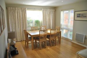 Trevelyan Court Apartments Windsor