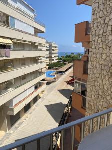 Apartment 424 next to the beach in the sun, DMSII building.