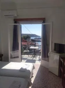 Ammoudia Rooms - Sálones