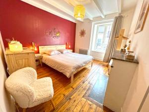 Maisons de vacances Gite cosy avec Jacuzzi classe 3 etoiles : photos des chambres