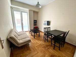 One-Bedroom Apartment room in Victoria Studio Downtown Athens