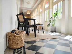 Hibiscus comfort stay