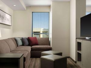 Hyatt House LA - University Medical Center