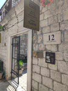 Studios Kadena Trogir - 18th century stone house